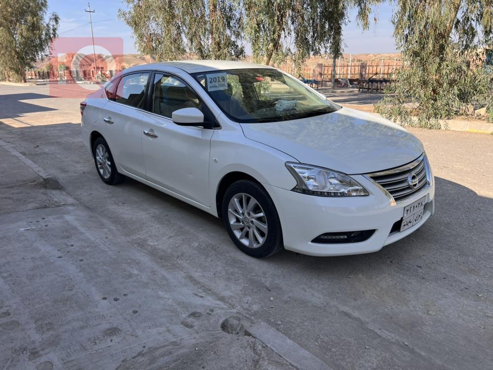 نيسان سنترا